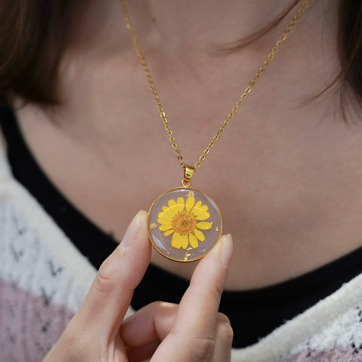 Collar de flor de mes de nacimiento