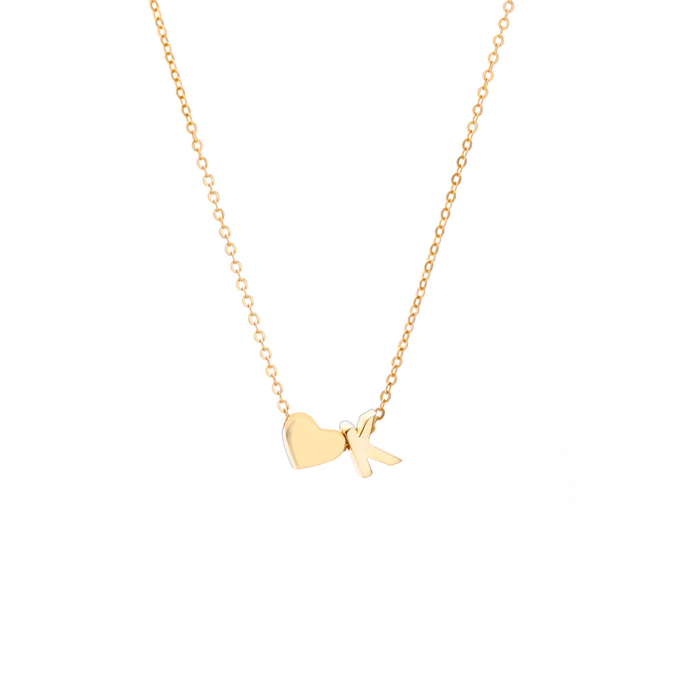 Collar con colgante inicial