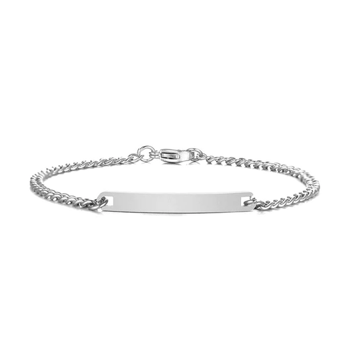 Zierliches graviertes Armband