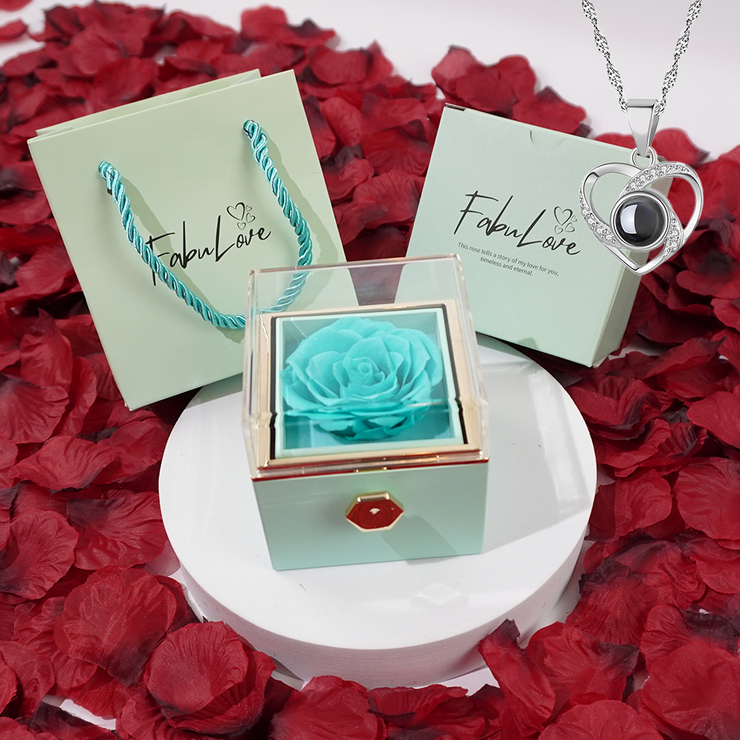 Rotierende Schachtel mit ewiger Rose – mit Halskette und echter Rose